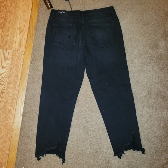 Distressed FN Jeans - Picture 3 of 4